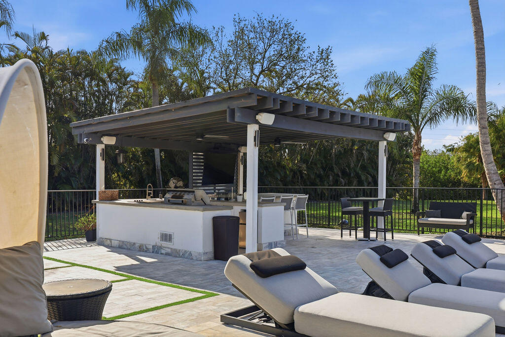 CARLTON ESTATES-2 - Residential