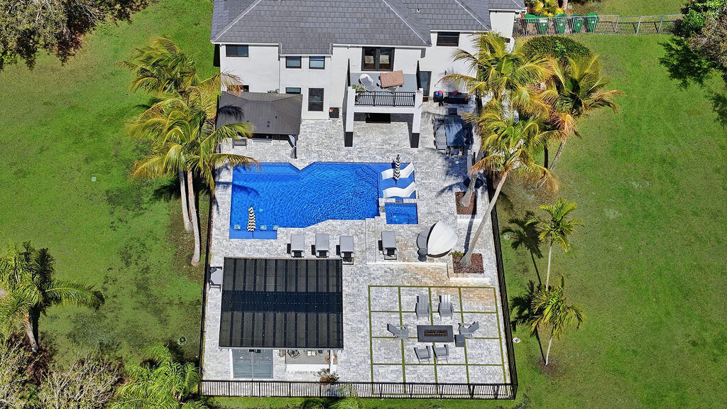 CARLTON ESTATES-2 - Residential