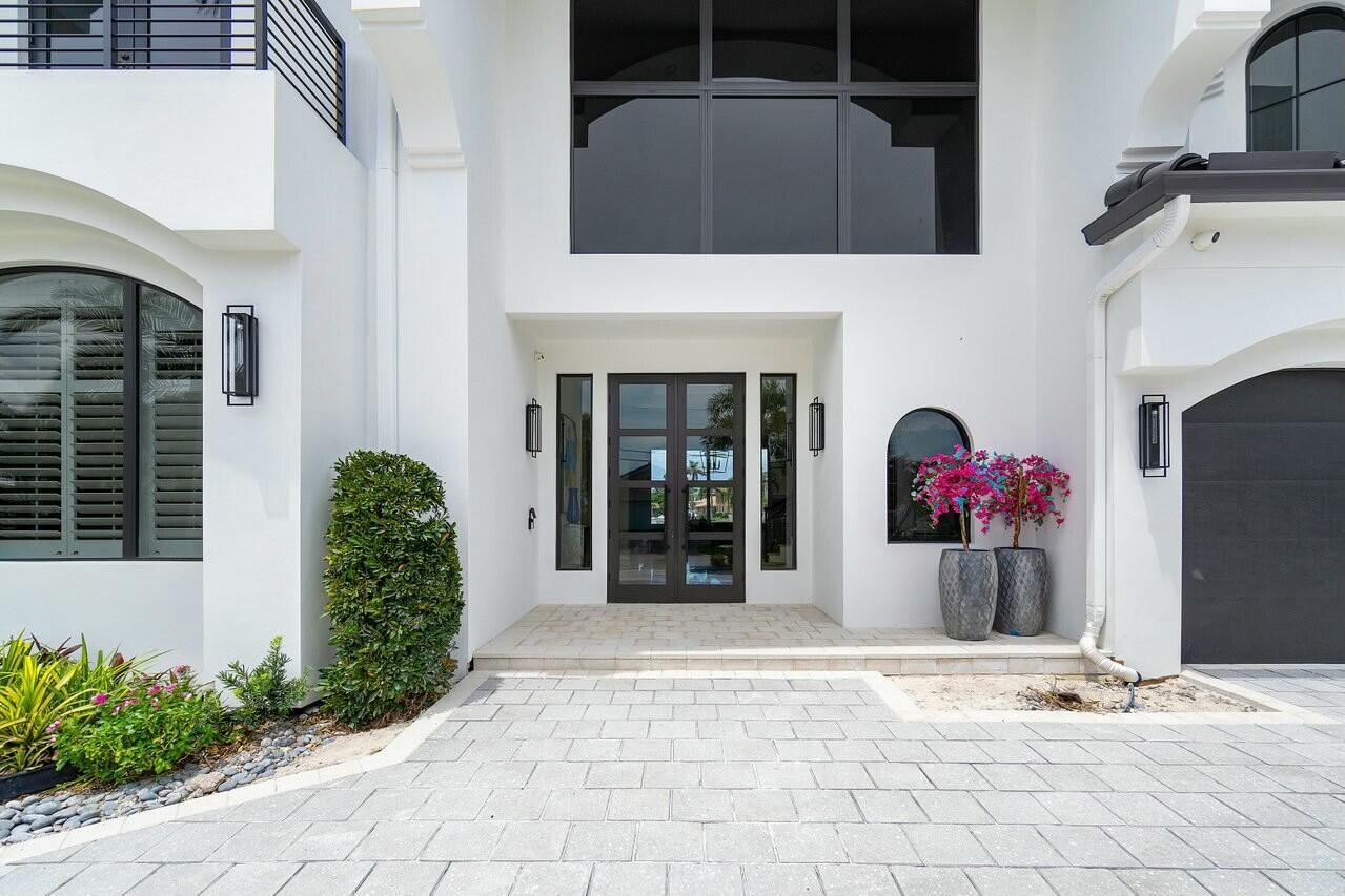 1087 Bel Lido Drive