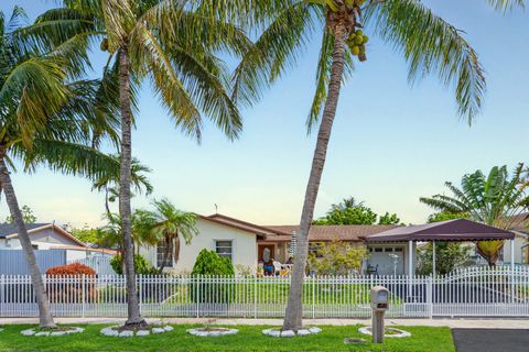 13051 SW 260th St Homestead FL 33032