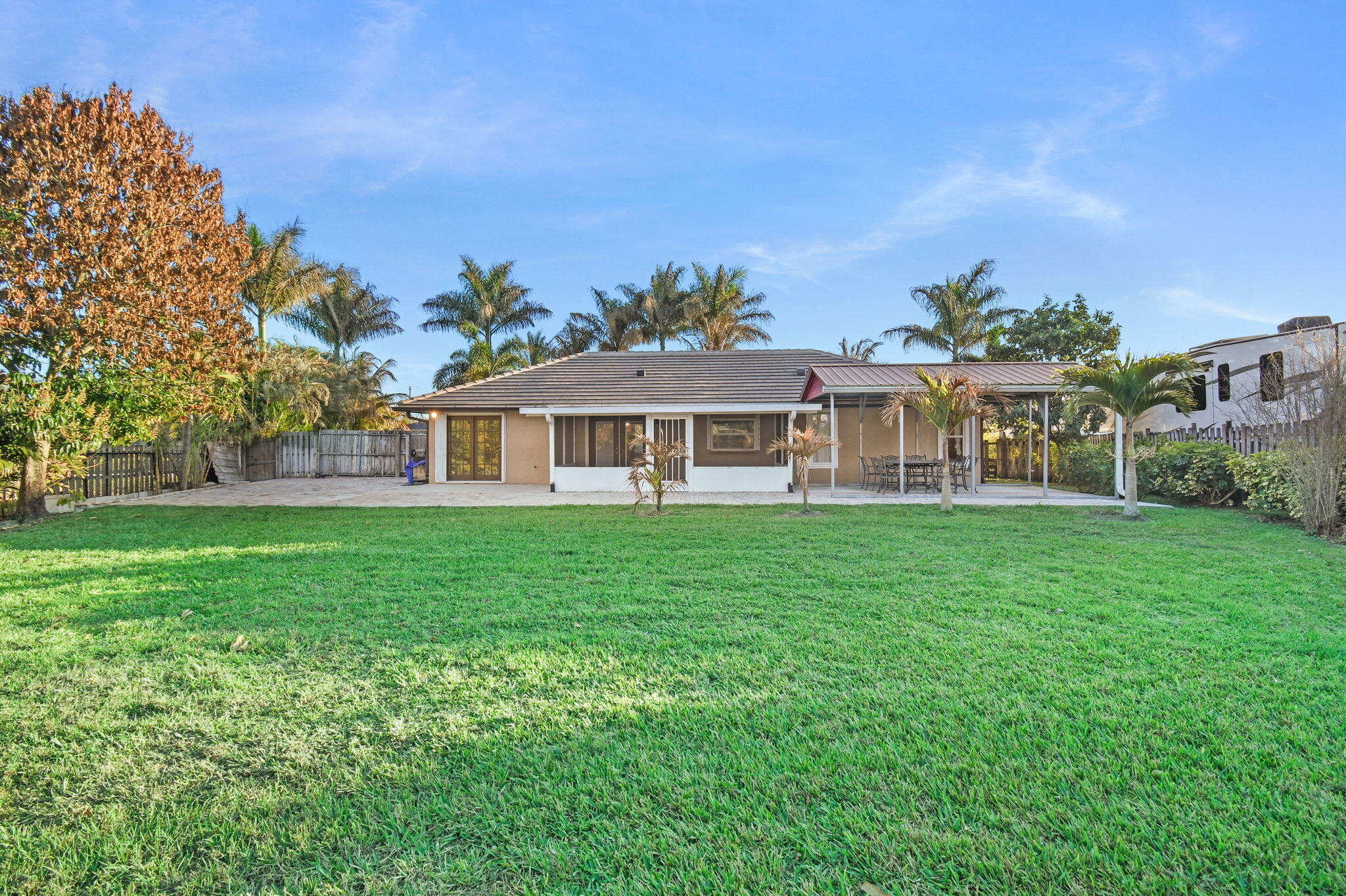 PORT ST LUCIE SECTION 33 - Residential Lease