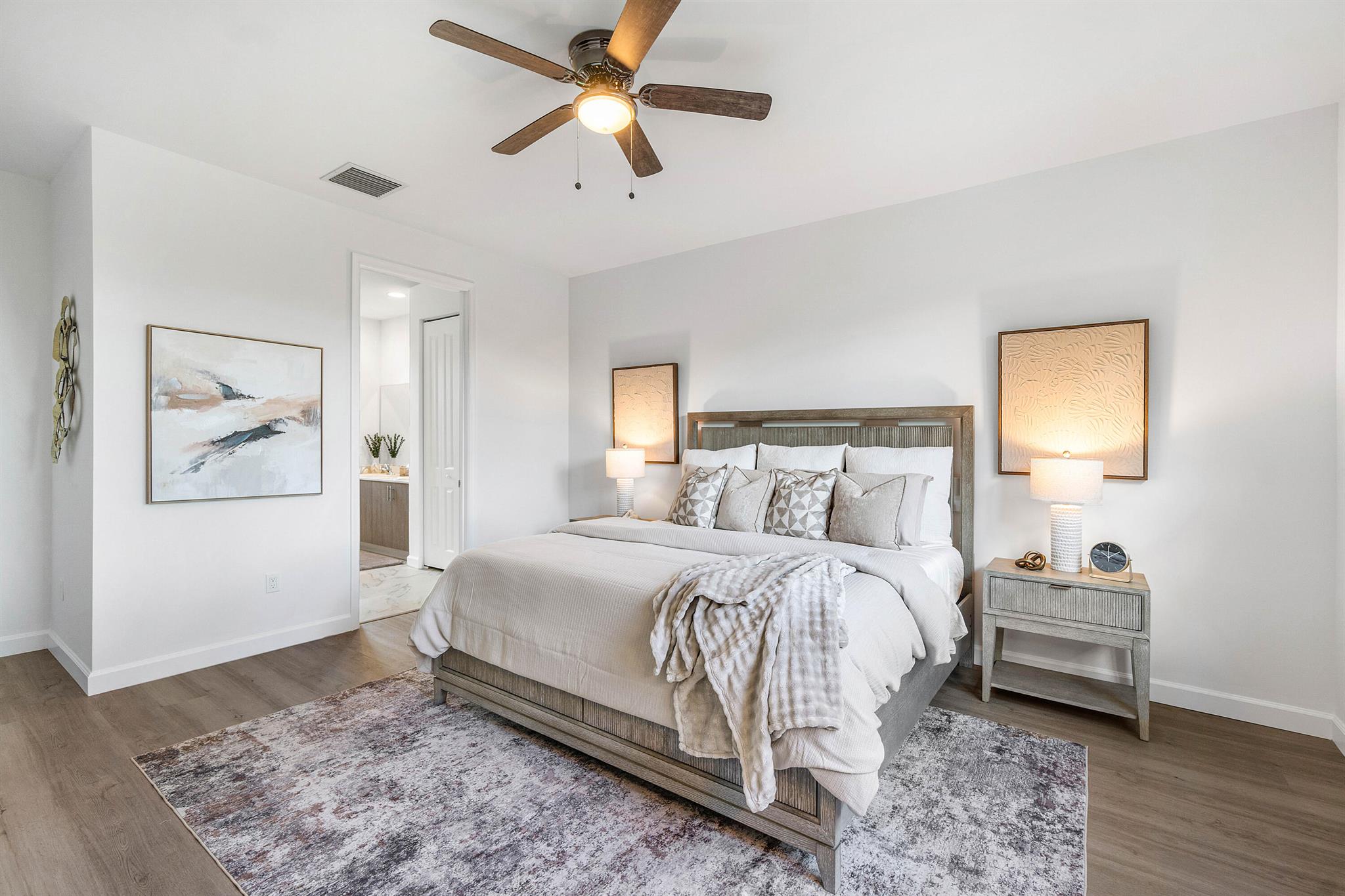 SYMPHONY PLACE - Residential