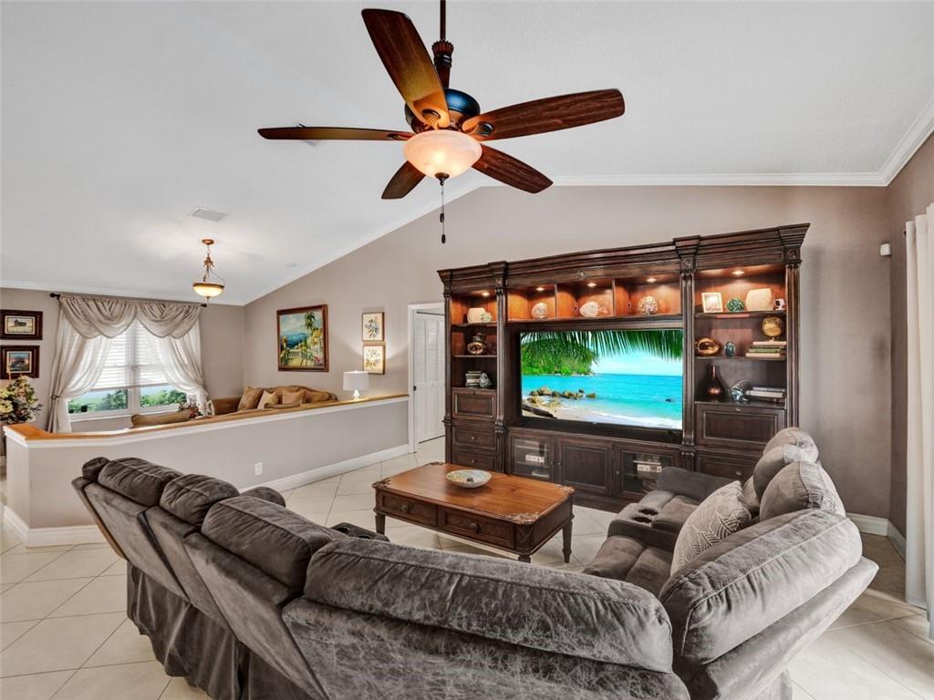 ROYAL PALM VILLAGE - Residential