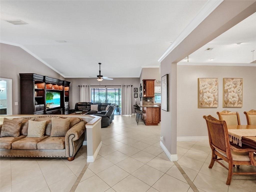 ROYAL PALM VILLAGE - Residential