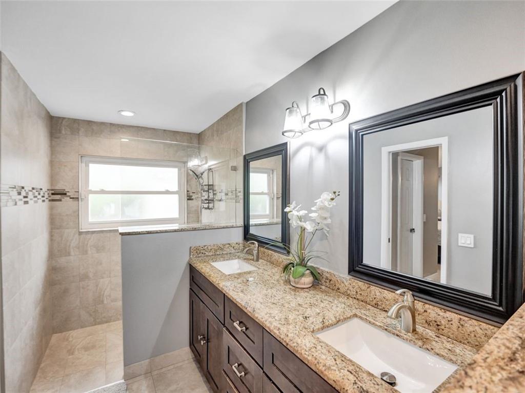 ROYAL PALM VILLAGE - Residential