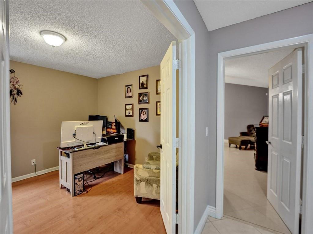 ROYAL PALM VILLAGE - Residential