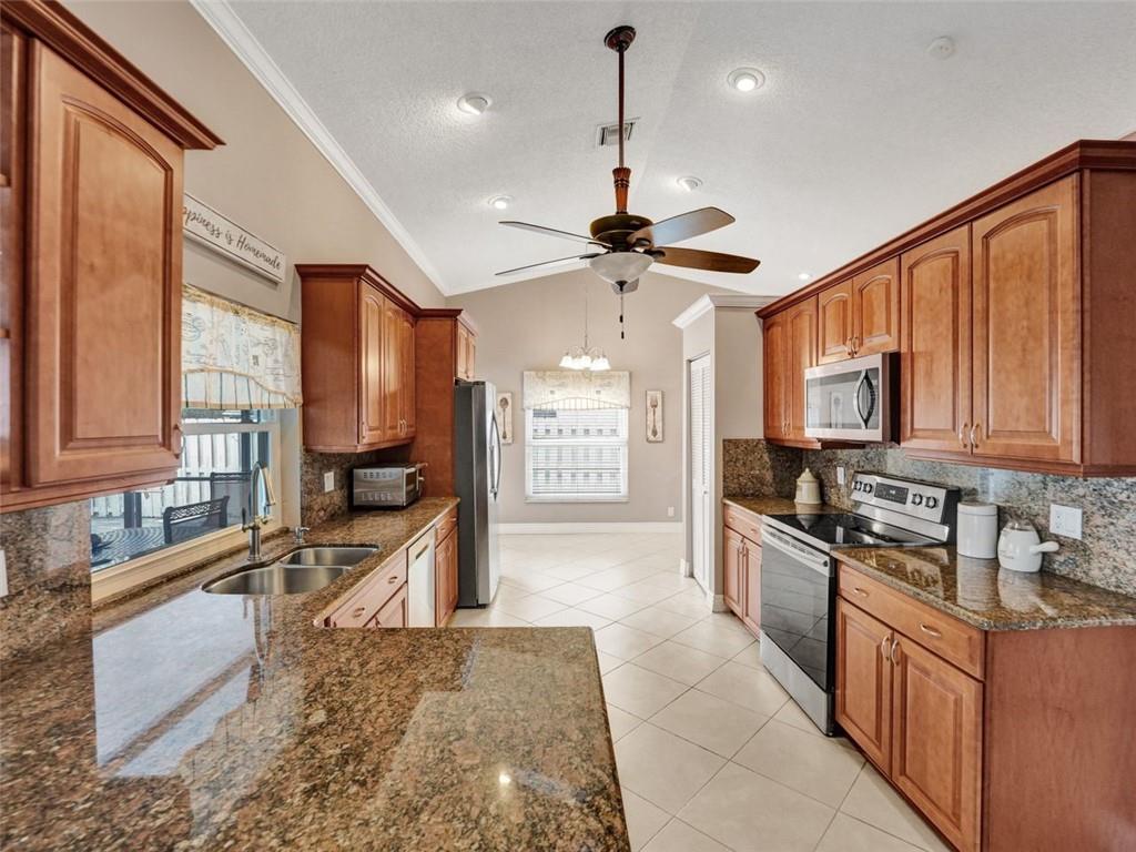 ROYAL PALM VILLAGE - Residential