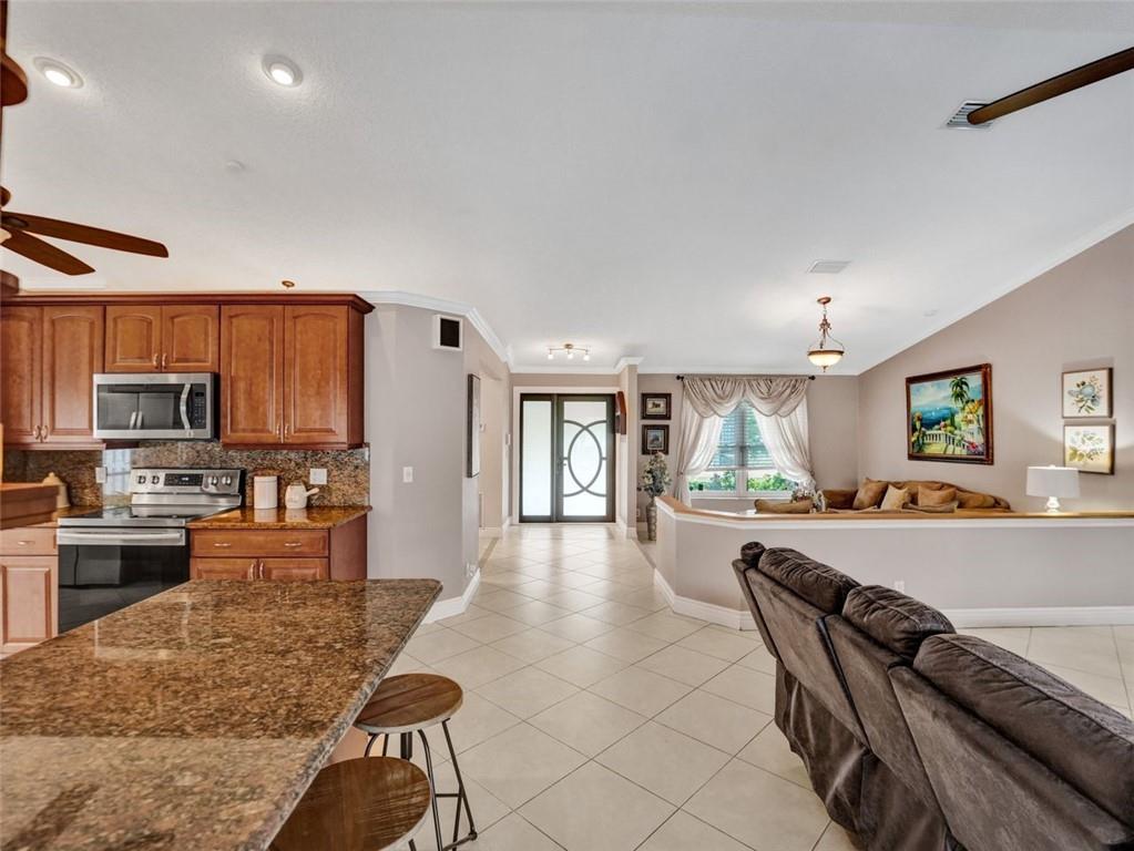 ROYAL PALM VILLAGE - Residential