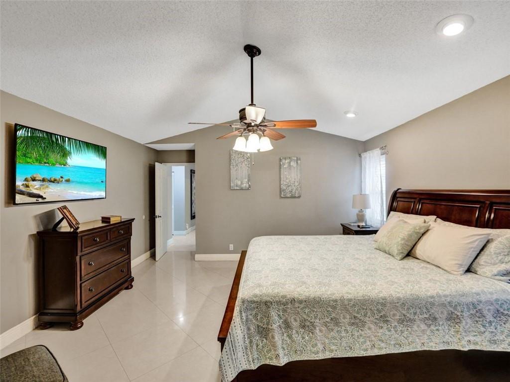 ROYAL PALM VILLAGE - Residential