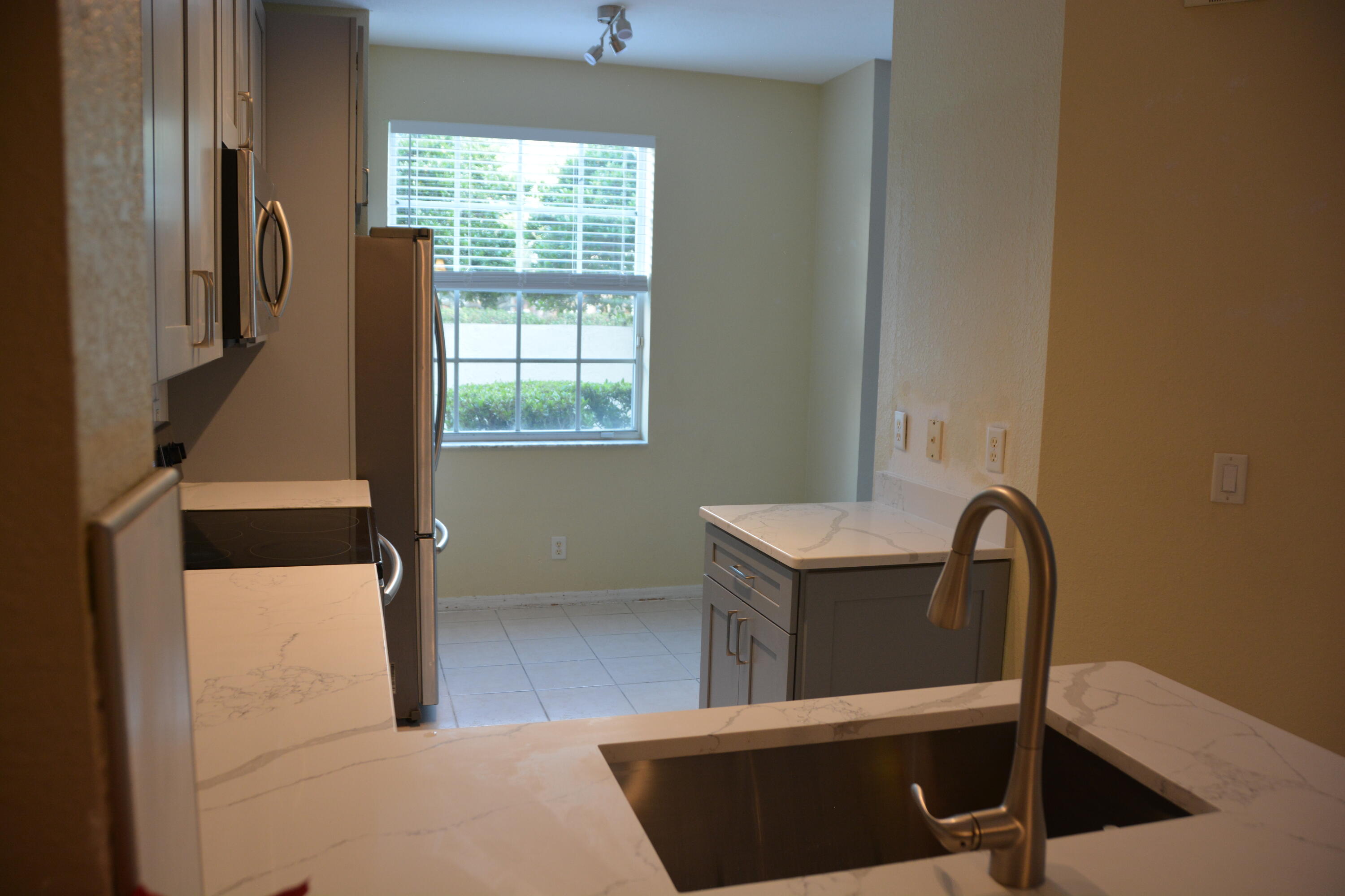 BEULAH PENTECOSTAL - Residential Lease