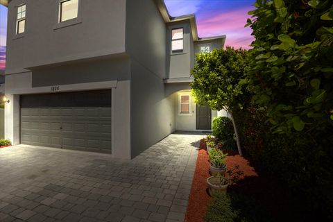 Tiny photo for 1826 Lake Cove Drive, Lake Worth, FL 33460 (MLS # B26007950)