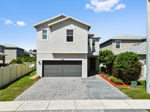 1826 Lake Cove Drive Lake Worth FL 33460