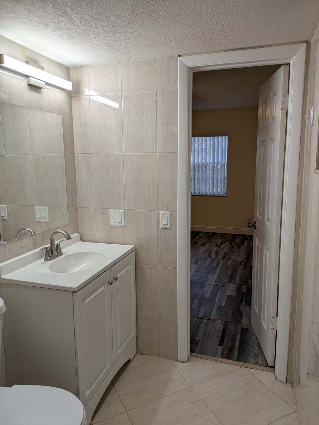 Photo of 2810 Riverside Drive #106-a, Coral Springs, FL 33065 (MLS # B26045603)
