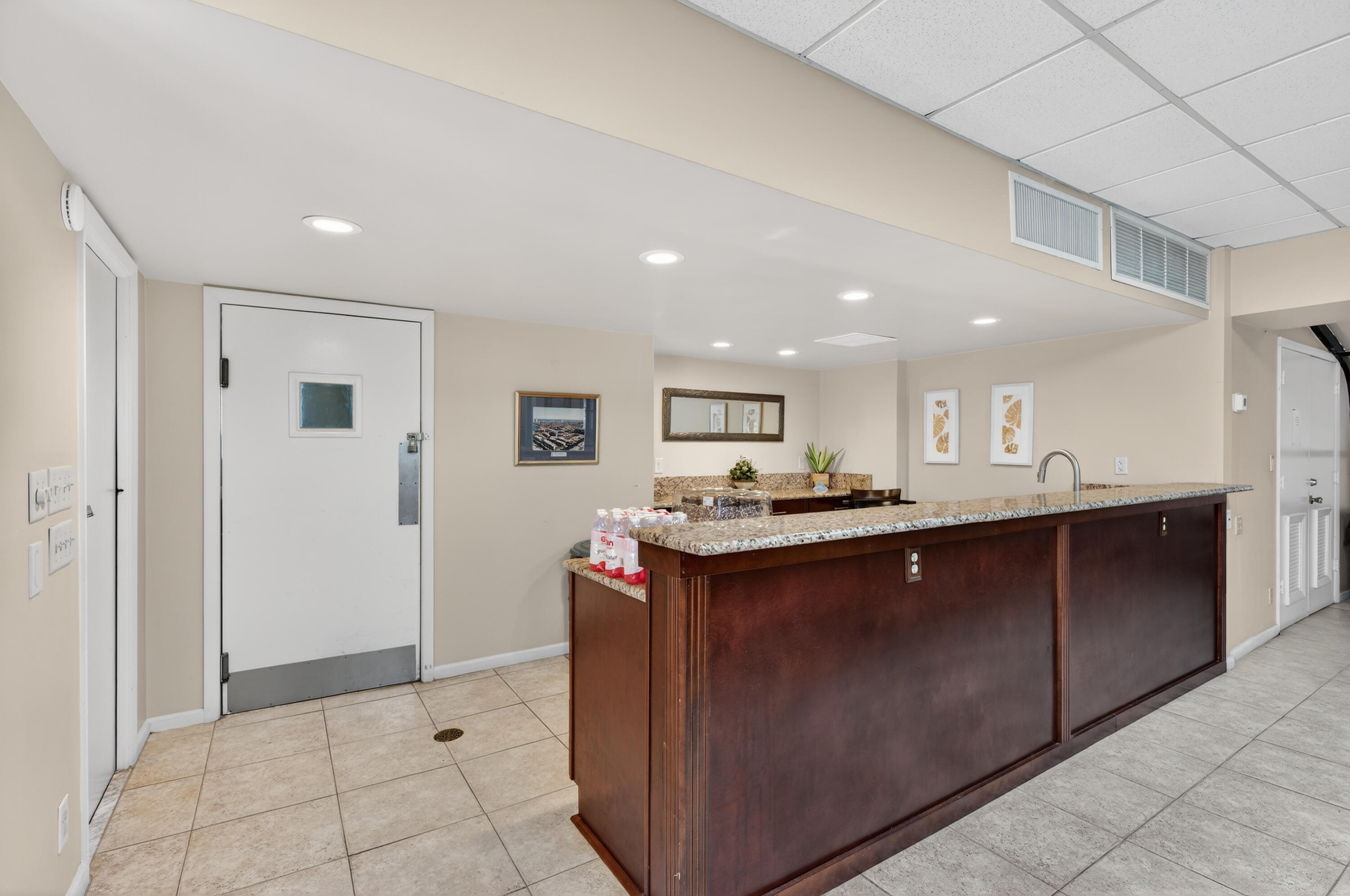 ISLAND CLUB TWO CONDO - Residential