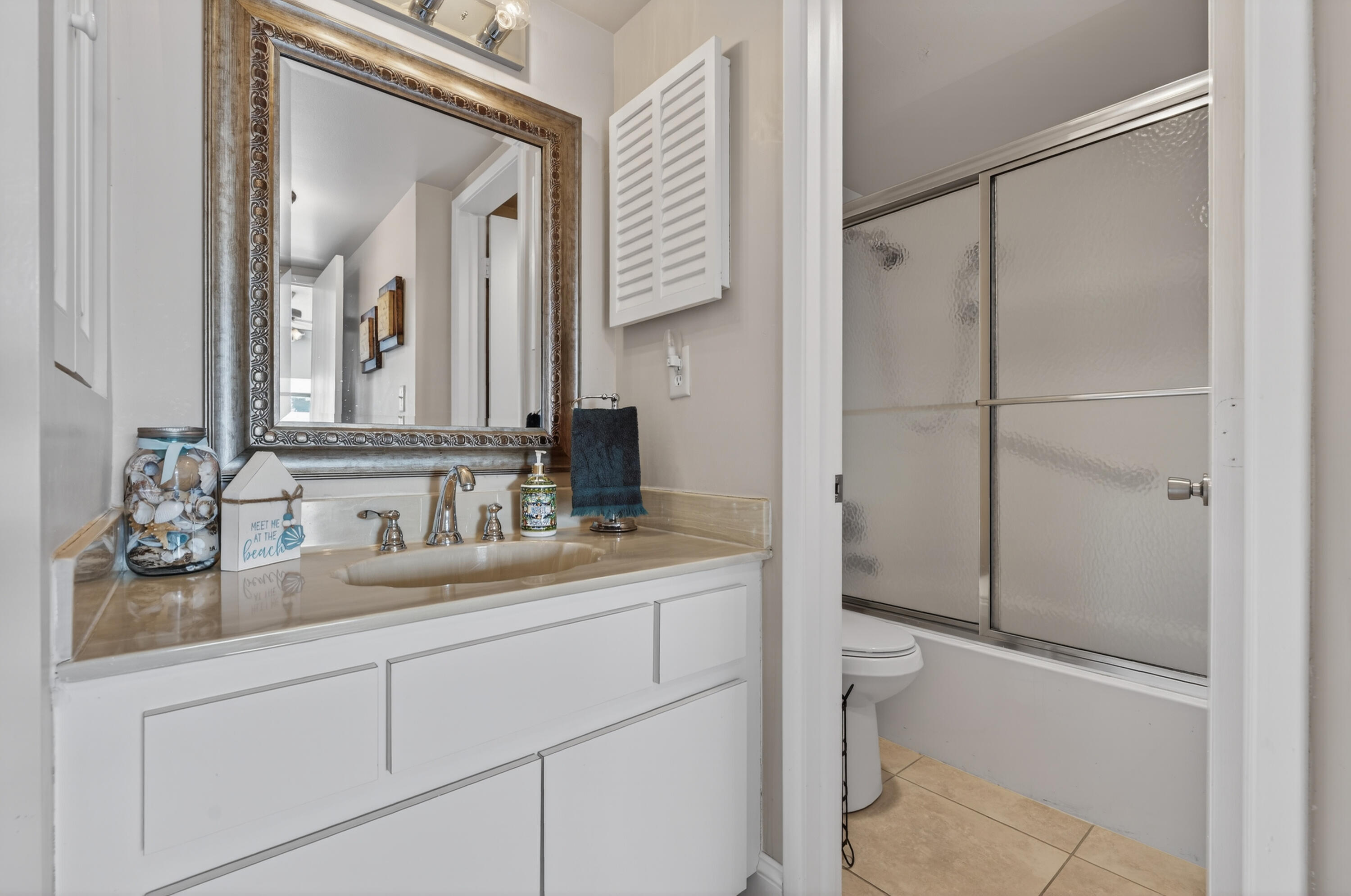 ISLAND CLUB TWO CONDO - Residential