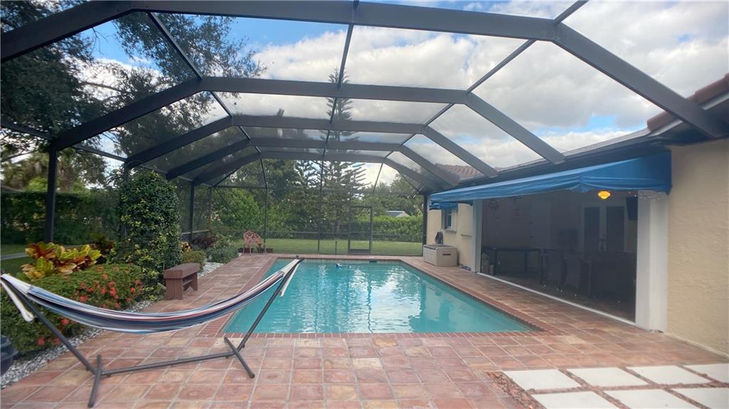 Chevy Chase 70-36 B - Residential