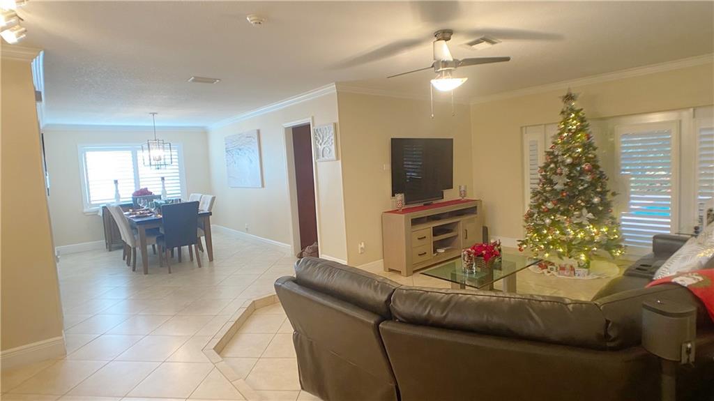 Chevy Chase 70-36 B - Residential