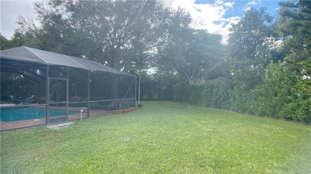 Chevy Chase 70-36 B - Residential