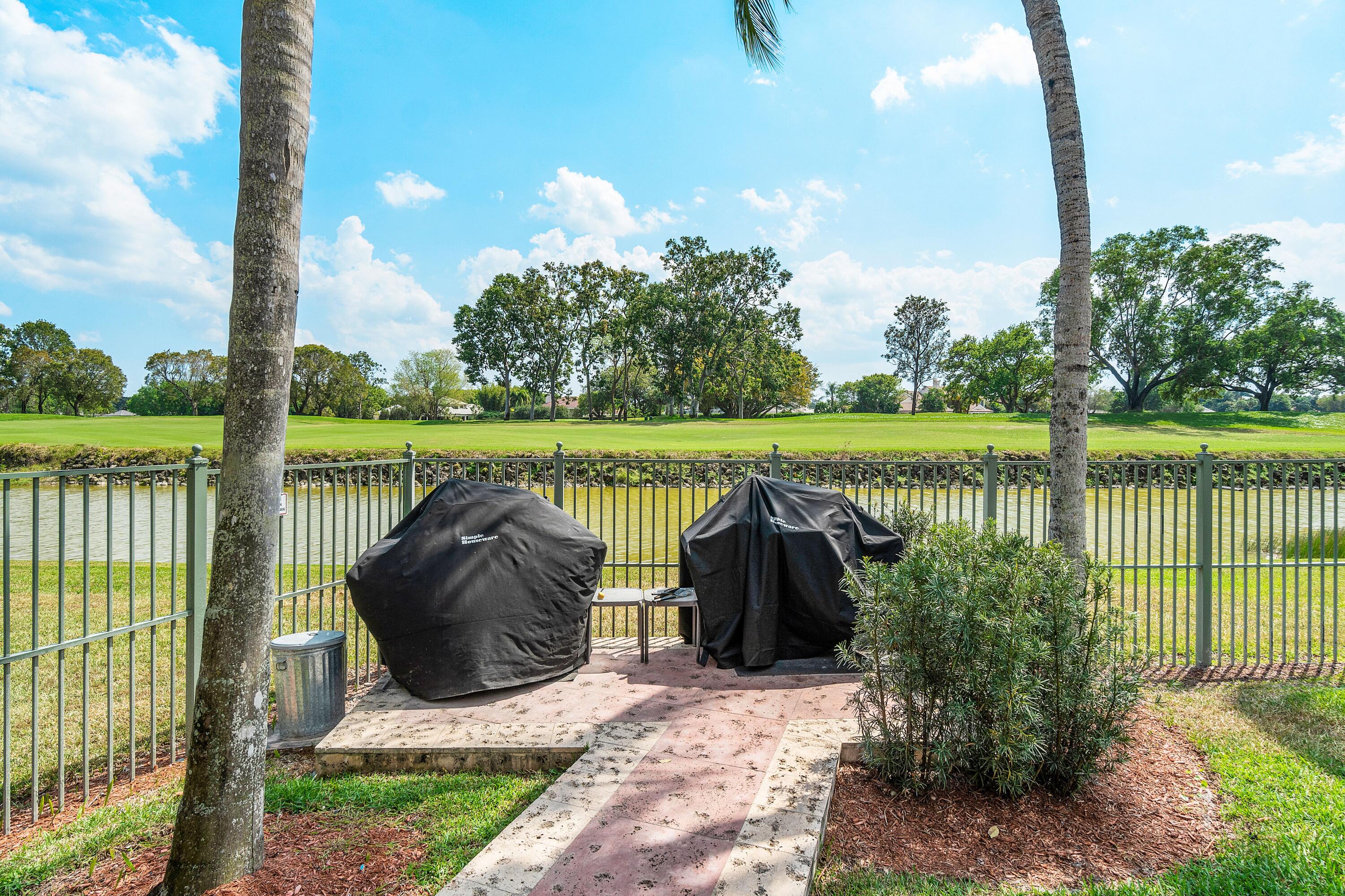 ST ANDREWS AT POLO CLUB CONDO - Residential