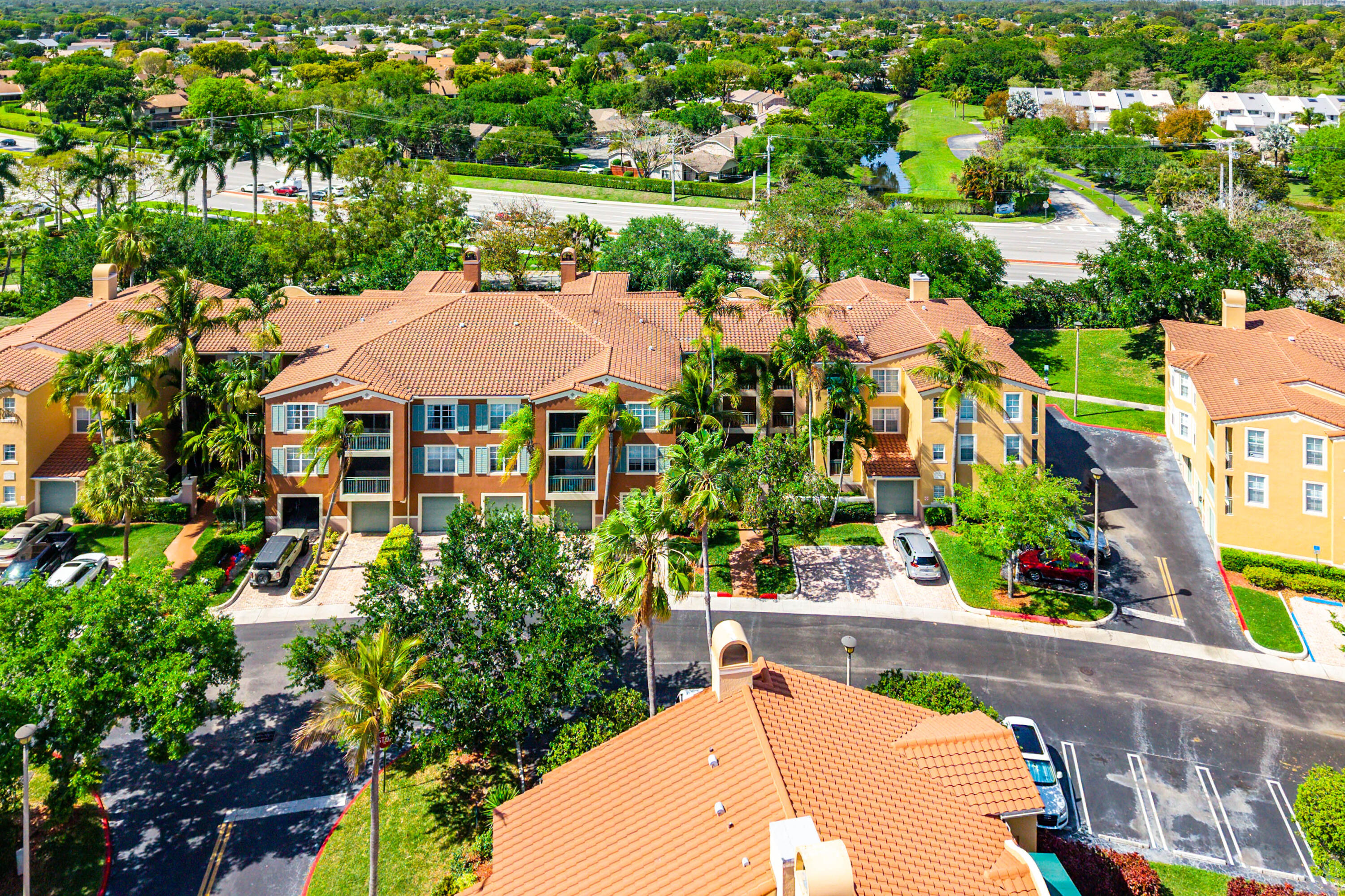 ST ANDREWS AT POLO CLUB CONDO - Residential