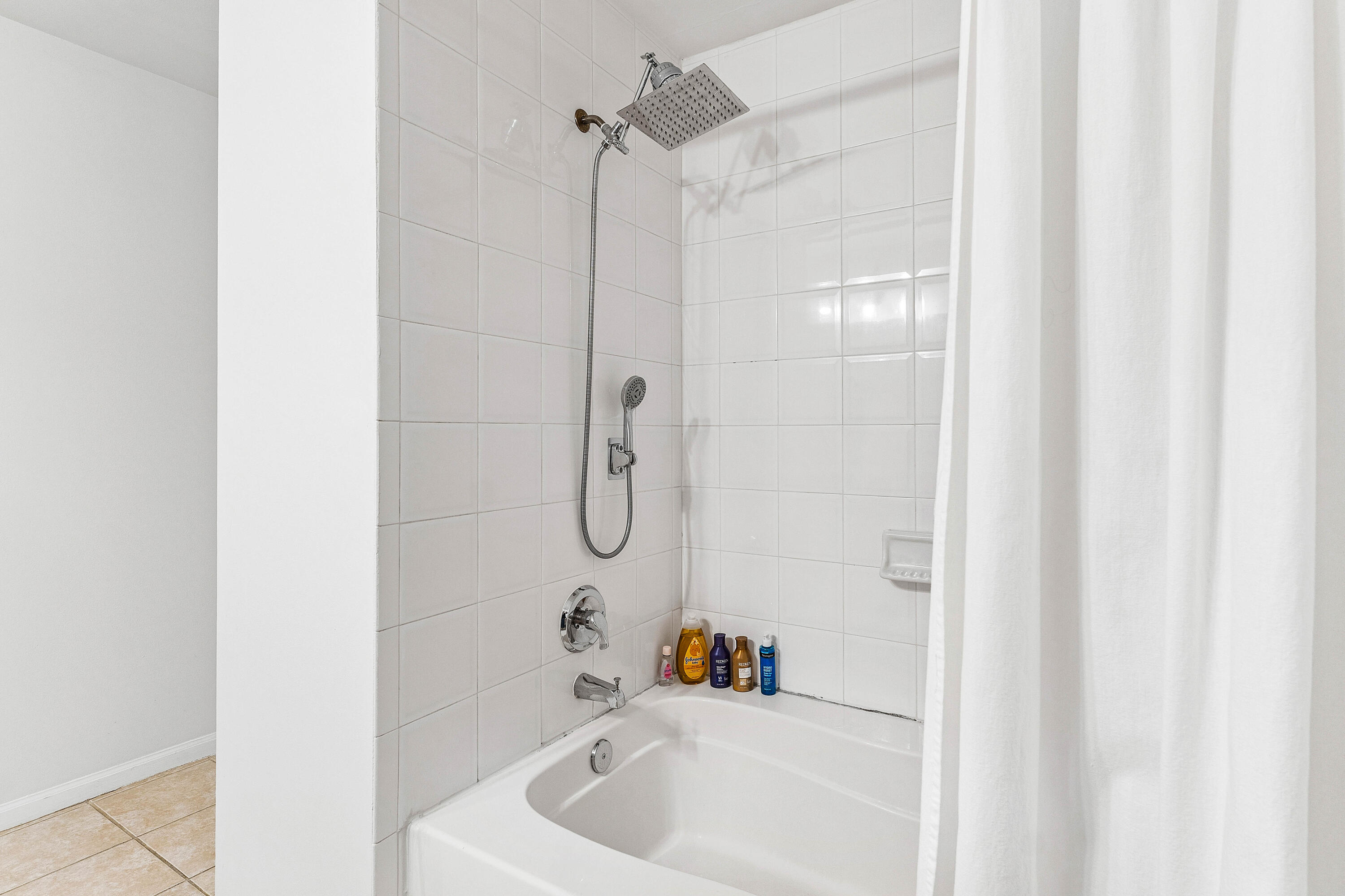 ST ANDREWS AT POLO CLUB CONDO - Residential