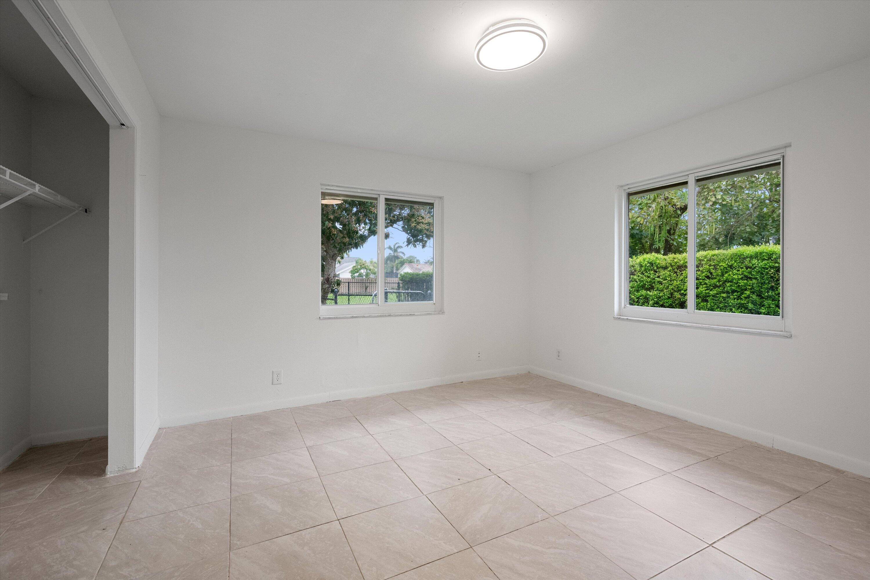 EASTWOOD OF WELLINGTON - Residential