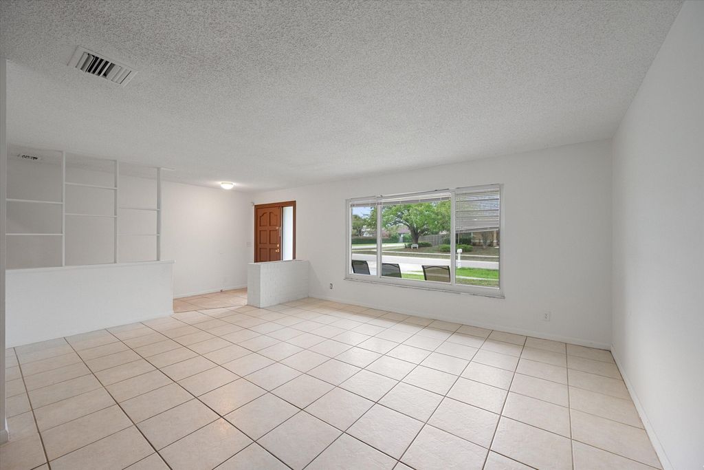 Photo of 11576 Sanderling Drive, Wellington, FL 33414 (MLS # B26004953)