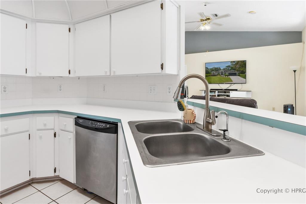 LINKS AT SEVEN HILLS UNIT - Residential