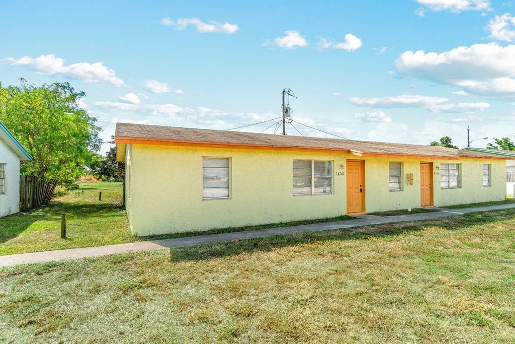 Photo of 4762 Gulfstream Road, Lake Worth, FL 33460 (MLS # R11020662)