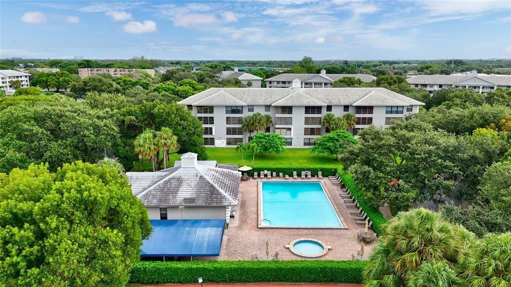 WHITEHALL OF PINE RIDGE - Residential