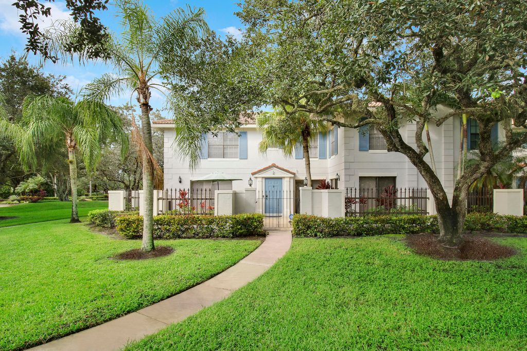 Photo of 377 Prestwick Lane #2, Palm Beach Gardens, FL 33418 (MLS # R11017626)