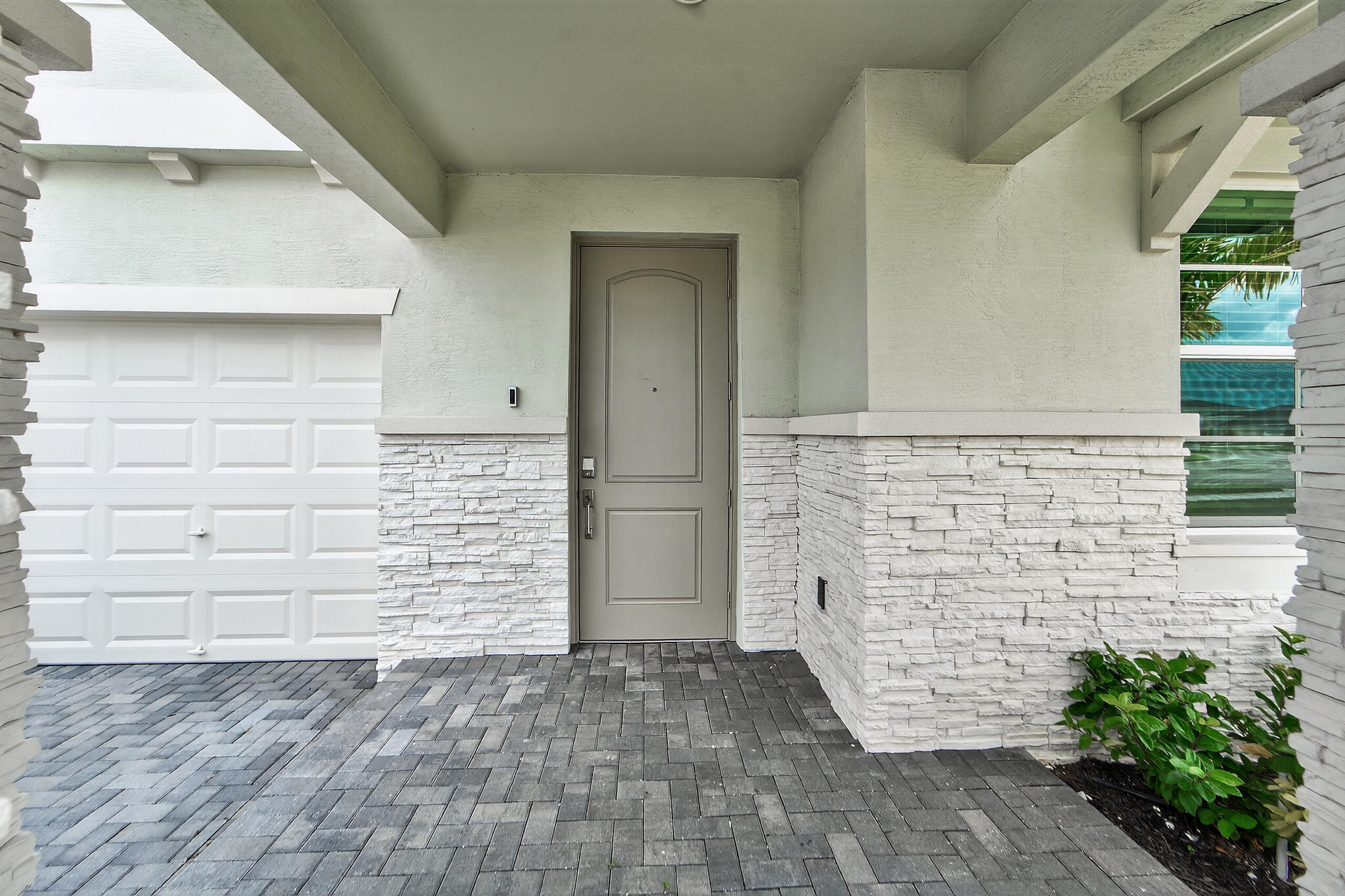 12328 SW Roma Circle