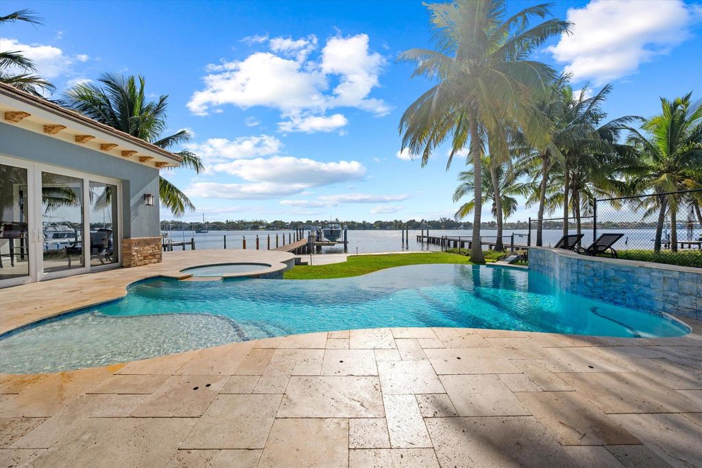 Photo of 614 S Lake Drive, Lantana, FL 33462 (MLS # R11121306)