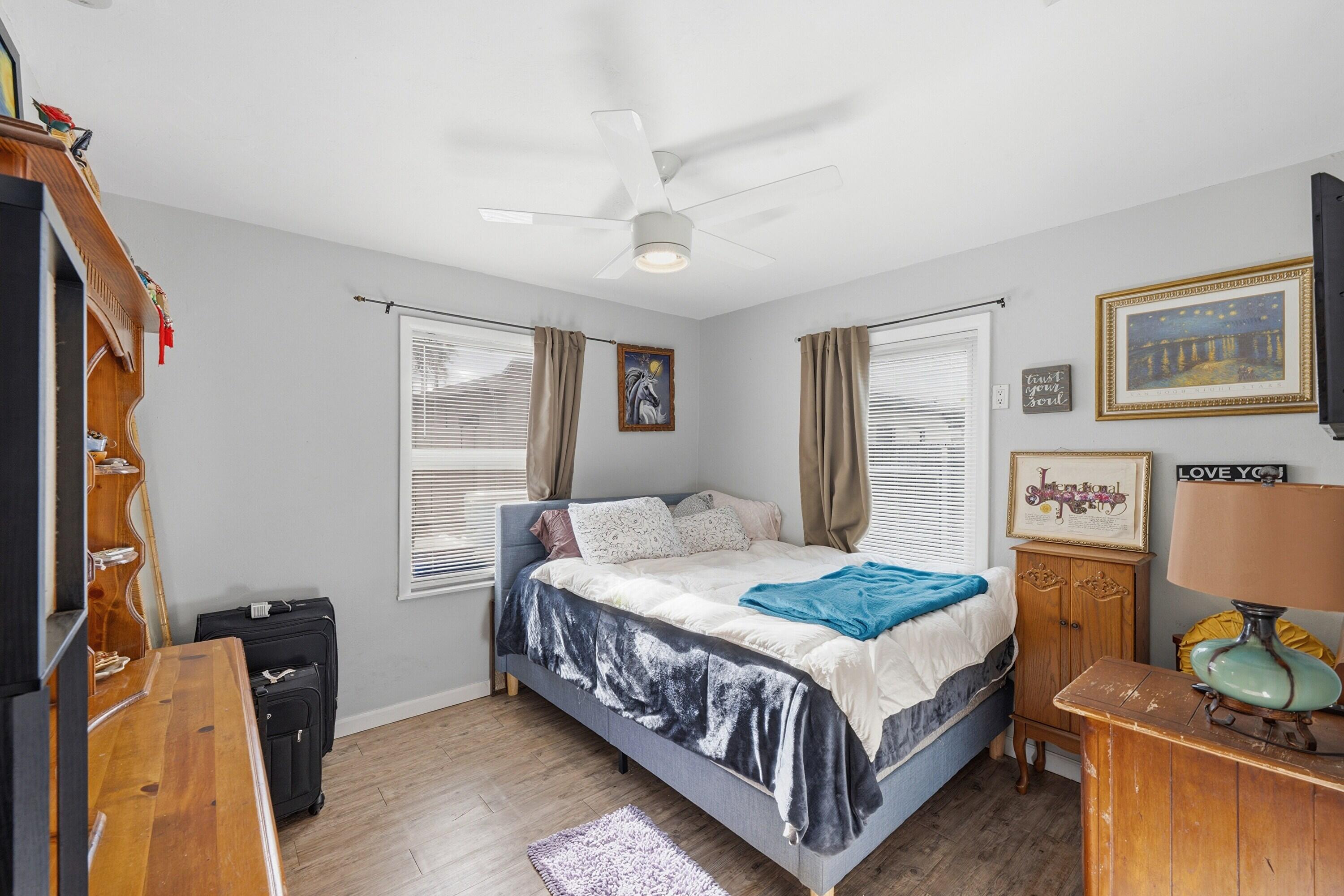 LAUDERDALE - Residential Income