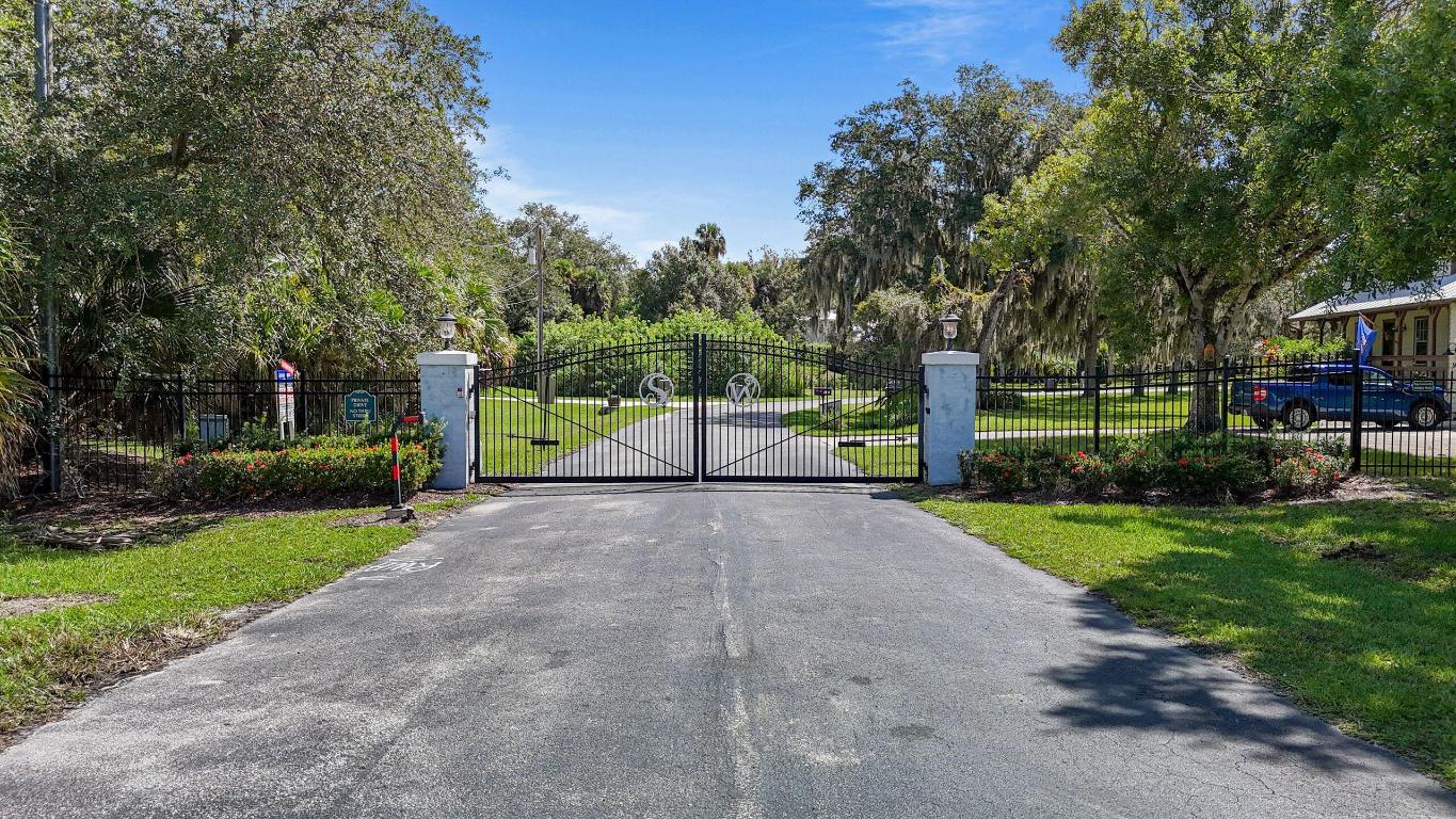 Sweetwater Sub - Land