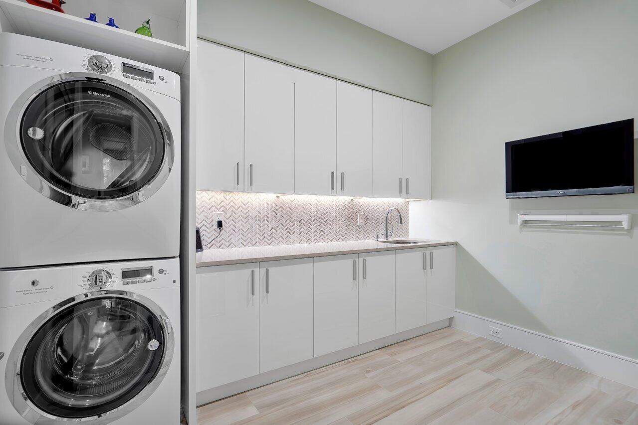 OLD MARSH GOLF CLUB - Residential