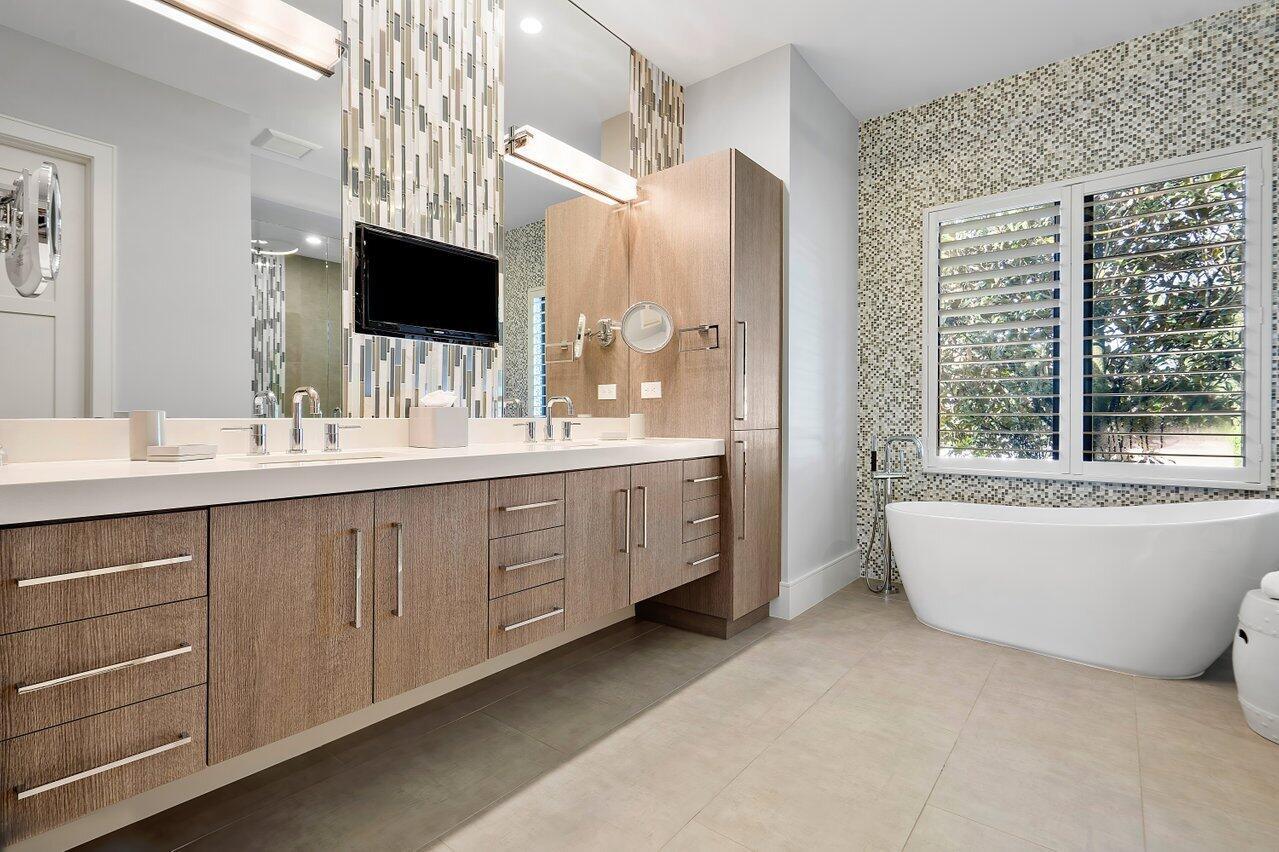 OLD MARSH GOLF CLUB - Residential