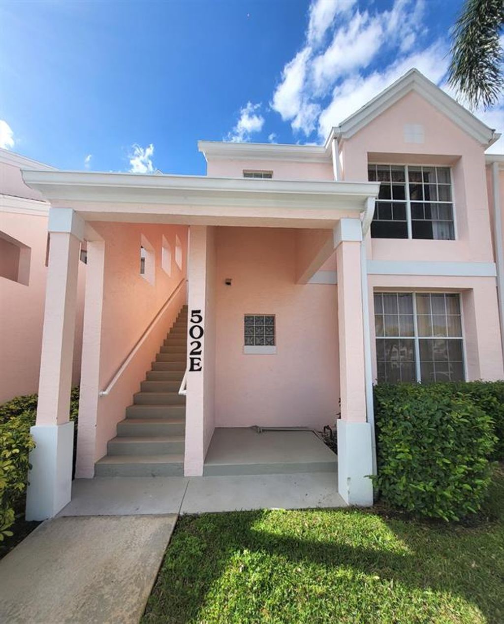 Photo of 502 Muirfield Court #502-E, Jupiter, FL 33458 (MLS # R10875103)