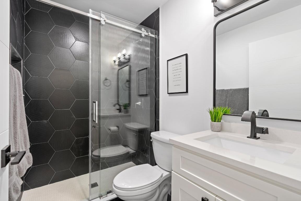 MARINERS COVE 1 - Residential Lease