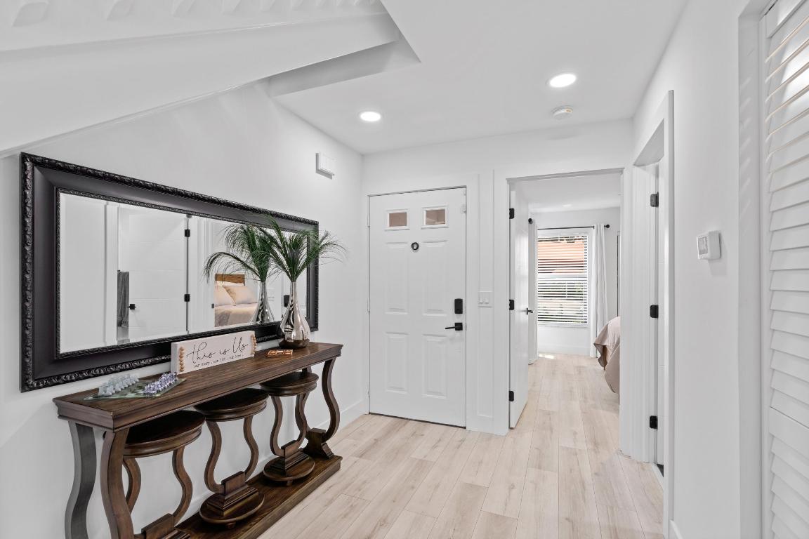 MARINERS COVE 1 - Residential Lease