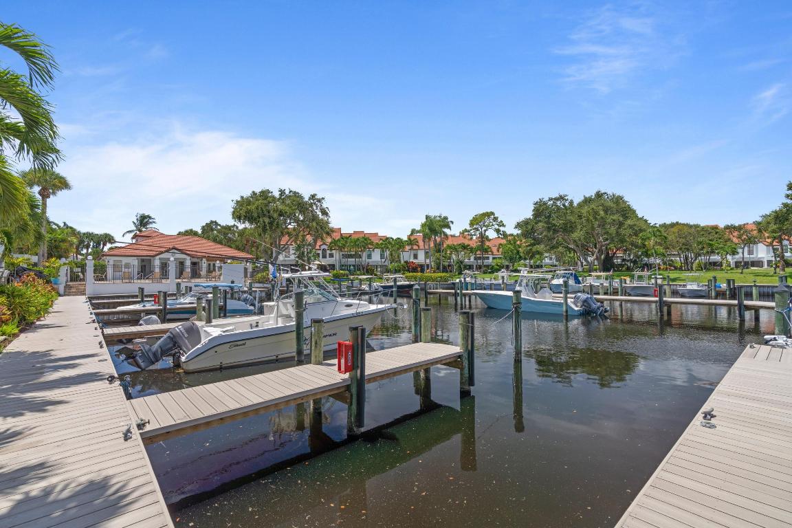 MARINERS COVE 1 - Residential Lease