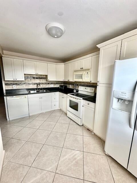 Photo of 4001 Hythe A, Boca Raton, FL 33434 (MLS # R11140301)
