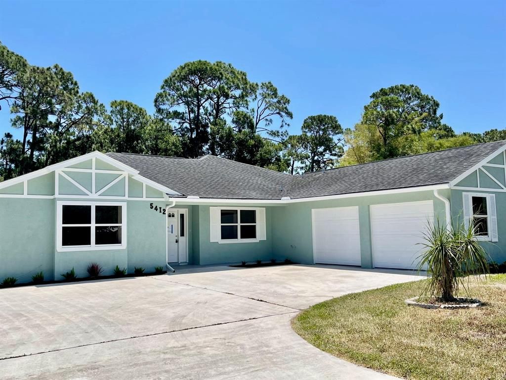 Photo of 5412 Sunset Boulevard, Fort Pierce, FL 34982 (MLS # R10723686)