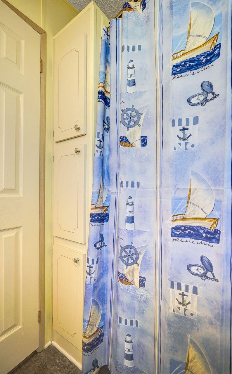 PINE GROVE VILLAGE - Residential