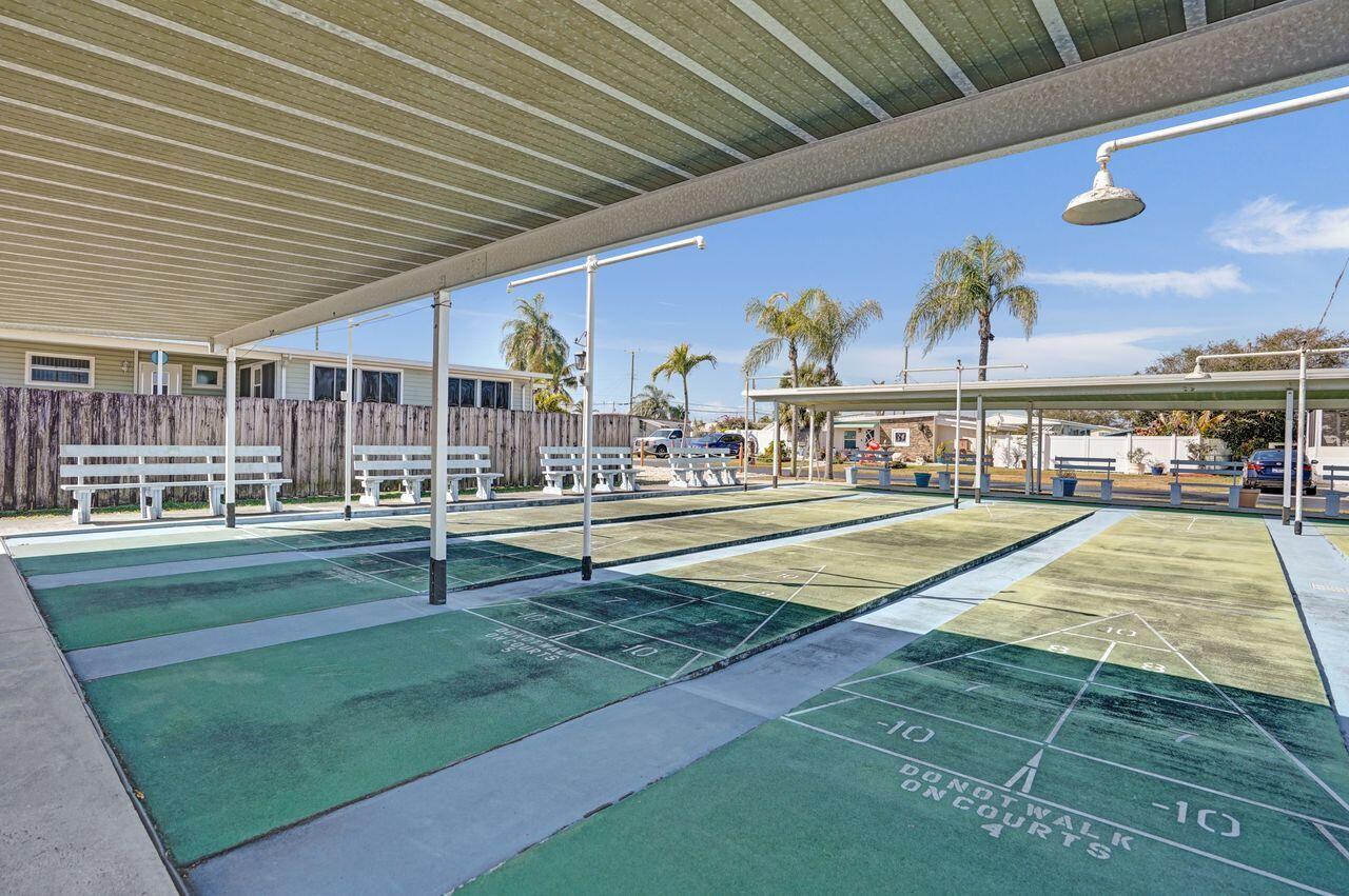 PINE GROVE VILLAGE - Residential