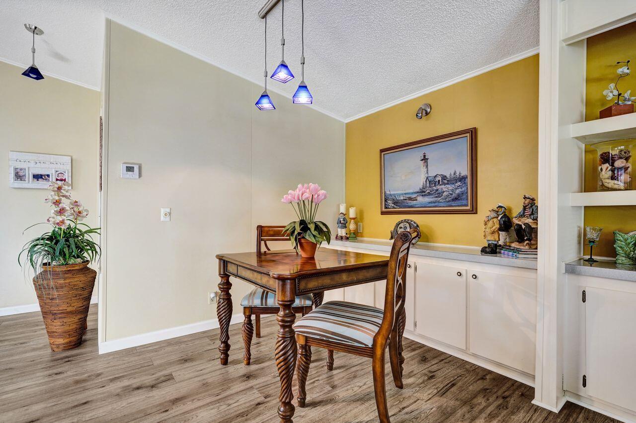 PINE GROVE VILLAGE - Residential