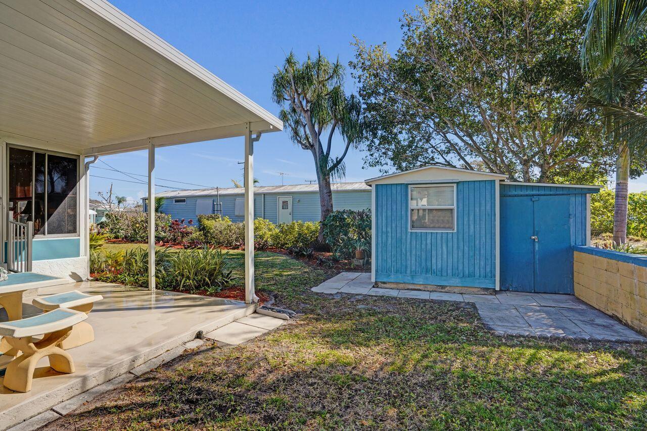 PINE GROVE VILLAGE - Residential