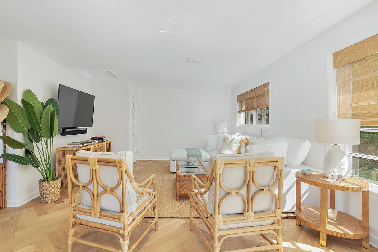 BROADMOOR SEC 3 - Residential Lease