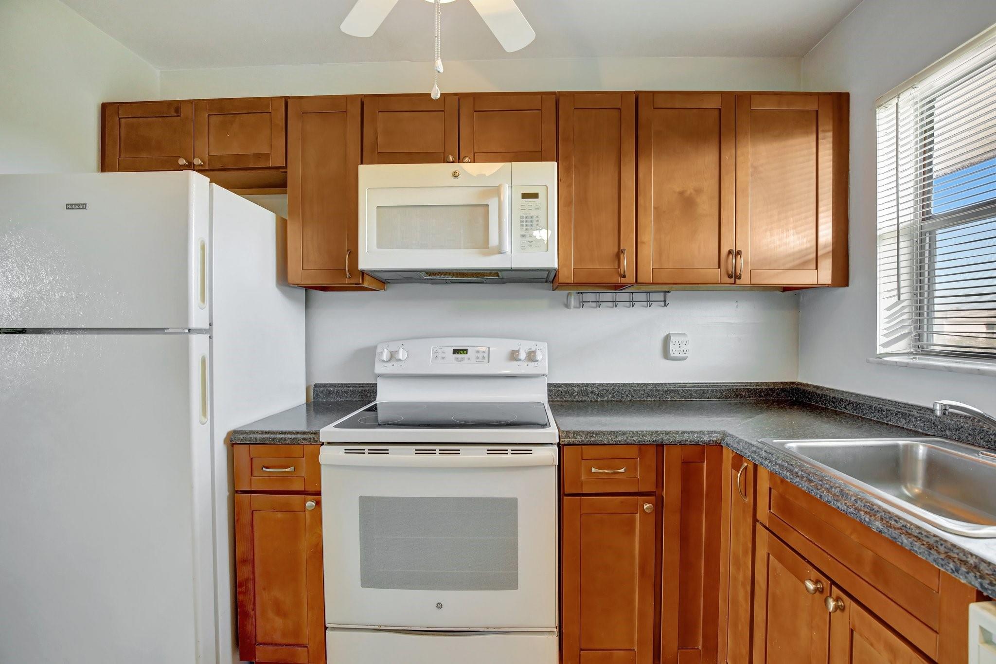 SUNRISE LAKES PHASE 2 - Residential