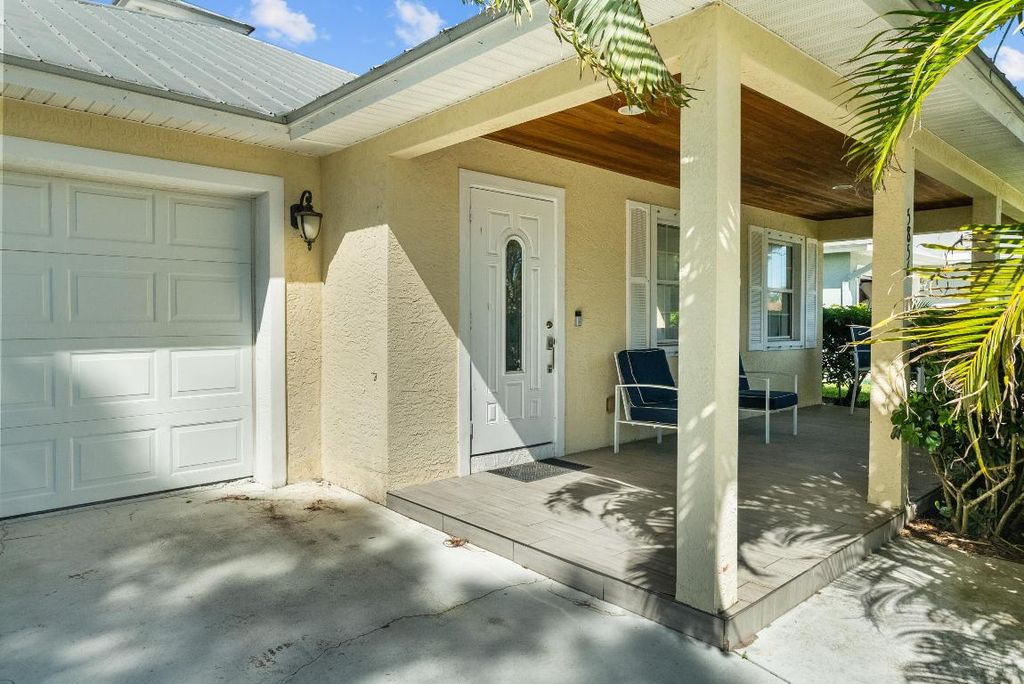 Photo of 5856 SE Inez Avenue, Stuart, FL 34997 (MLS # R10955684)